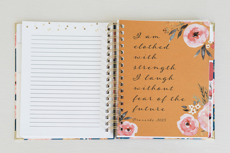 Undated Daily Planner: Blooms