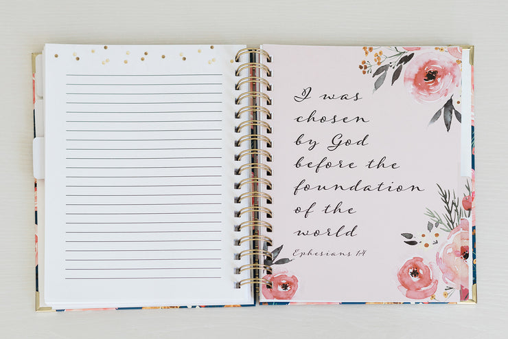 Undated Daily Planner: Blooms