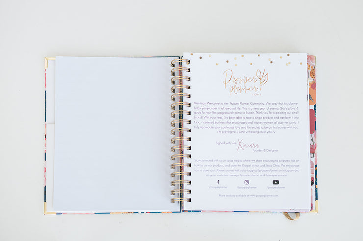 Undated Daily Planner: Marble