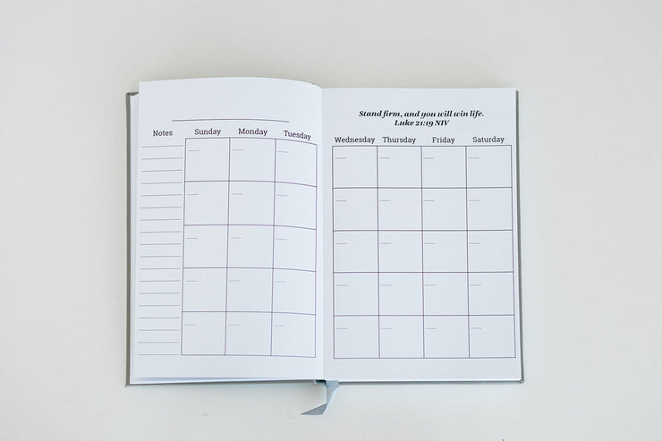 Undated Daily Planner: Cloud